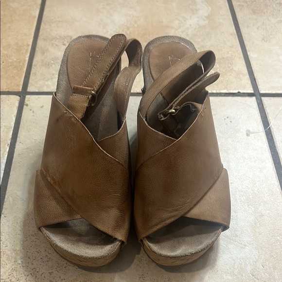 Antelope Shoes - Antelope Brown Leather Women's Sandals